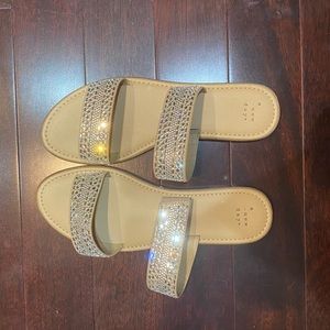 Slide sandals